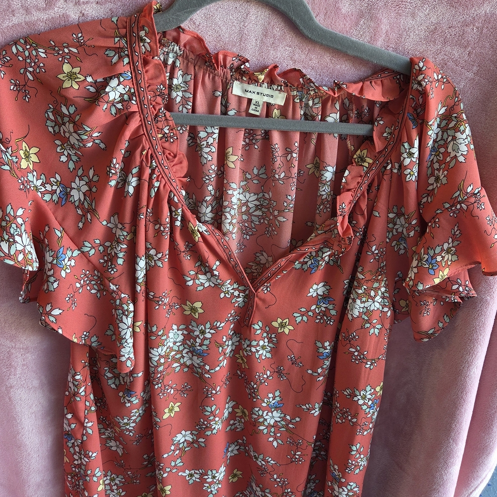 Max Studio Floral Ruffle Blouse - Red and White